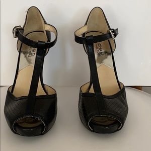 👠🖤Michael by Michael Kors shoes